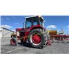 Image 3 : INTERNATIONAL 1086 TRACTOR