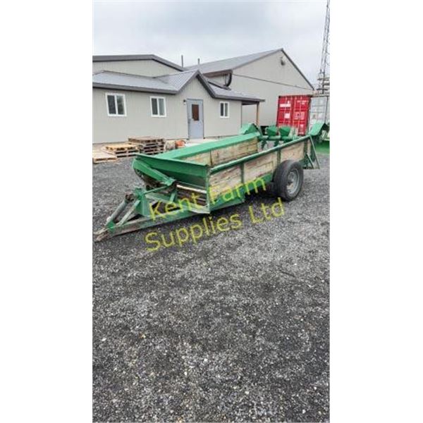 SPREADMASTER MANURE SPREADER
