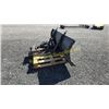 Image 4 : WHITE FARM EQUIPMENT FRONT MOUNT BLADE 6'