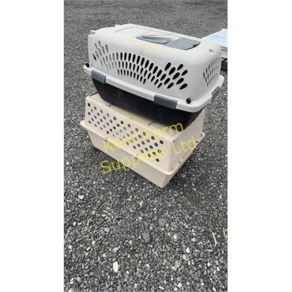 PET CARRIERS