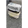 Image 3 : PET CARRIERS