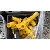 Image 3 : PALLET OF GAS AND PLUMBING FITTINGS, ETC.