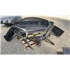 Image 4 : JOHN DEERE FRONT TRACTOR FENDERS
