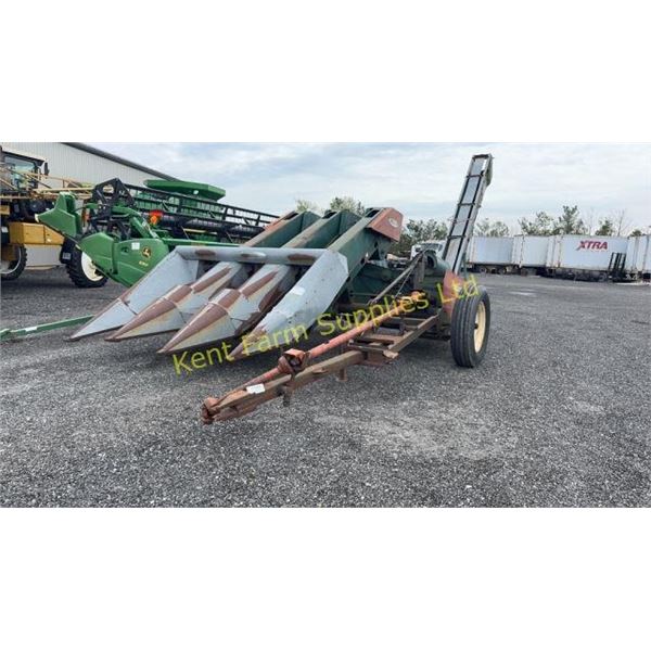 NEW IDEA 330 CORN PICKER