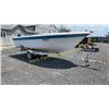 Image 7 : VINTAGE FIBERGLASS BOAT & TRAILER 16'