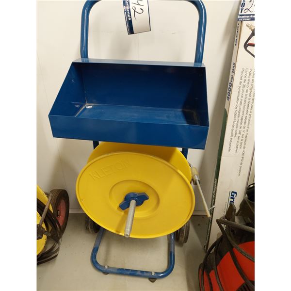 STRAPPEUSE SEULEMENT