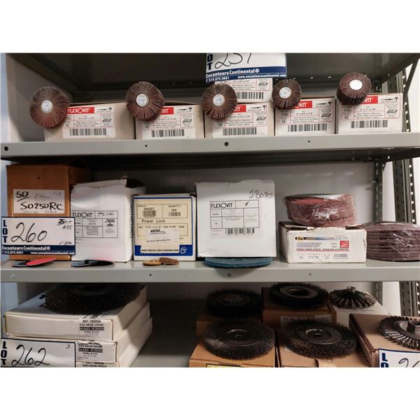 LOT DE 350+ DISQUE POUR SABLAGE ASST.