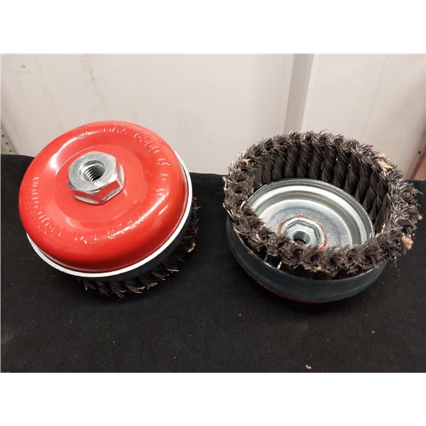 BROSSE BOISSEAU TORSADE COLLET PROTECTEUR 6" O.D X 5/8-11 A.H .020 CARBONE