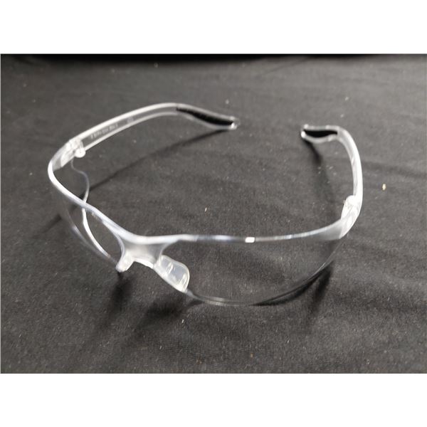 BOITE DE 12 LUNETTES DE SÉCURITÉ SÉRIE Z500 SAP8977 ZENITH