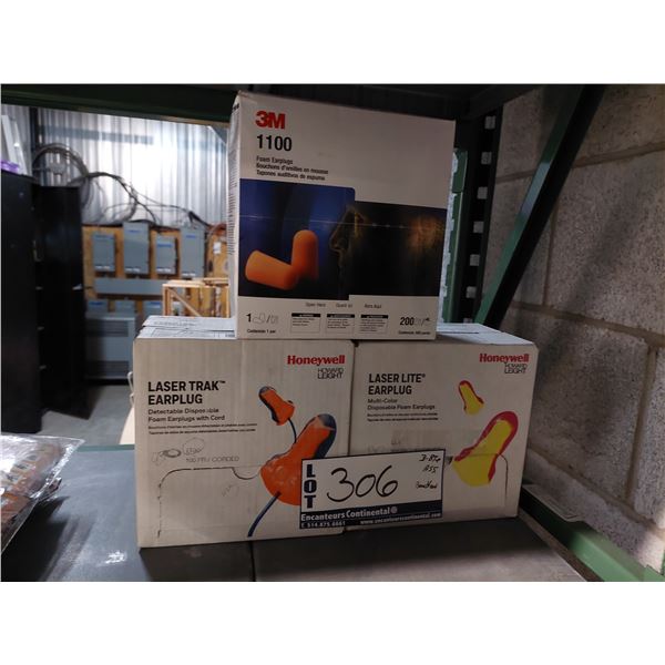 LOT DE 3  BOITE DE  DE BOUCHONS ASST.