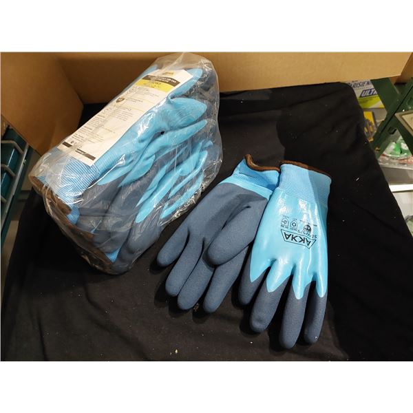 PAIRE DE GANTS GR. 9 #SDW5 AKKA