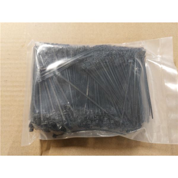 PQT/500 ATTACHES DE CÂBLE 4" NOIR PF386 AURORA