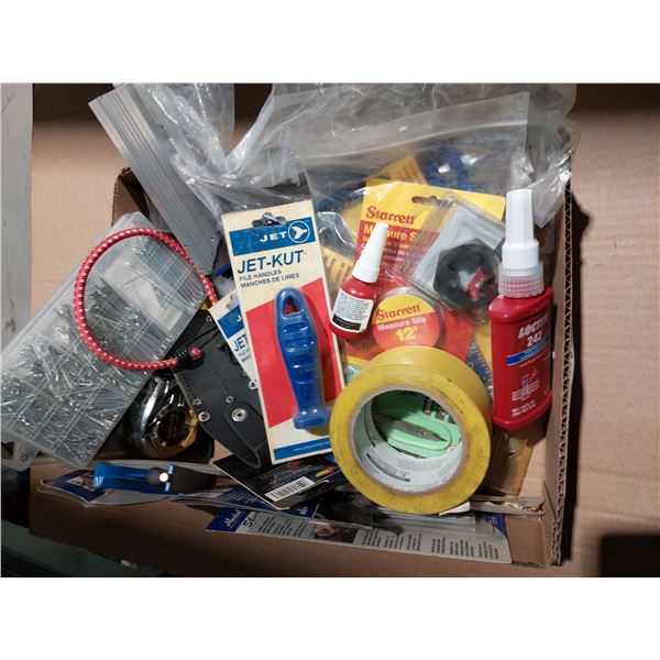 LOT DE 18+ ITEMS ASST. VOIR PHOTO