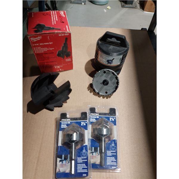 LOT DE 4 MÈCHES ASST. VOIR PHOTO