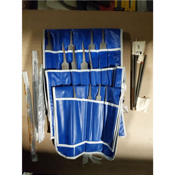 LOT DE 20 LIMES ASST.