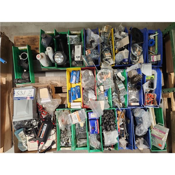 LOT D’ITEMS ASST.