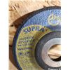 Image 2 : BTE/25 DISQUES POUR MÉTAL 4-1/2" X 1/4" X 7/8" ABMAST