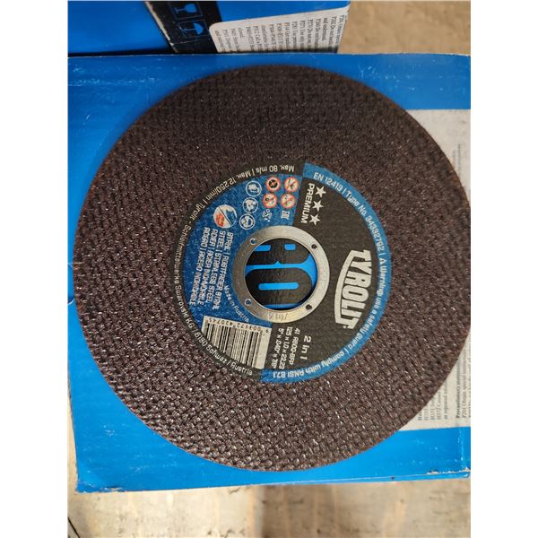 BTE/25 MEULES À TRONÇONNER 5" X .040" X 7/8" TYROLIT