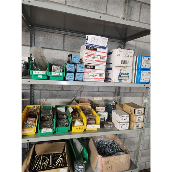 LOT DE PLUS 3000 VIS, ÉCROUS, ETC. ASS.