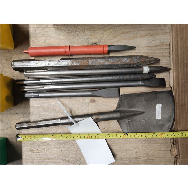 LOT DE 4 CISEAUX ASS. VOIR PHOTO