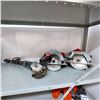 Image 1 : LOT DE 2 SCIES RADIALES + 1 GRINDER