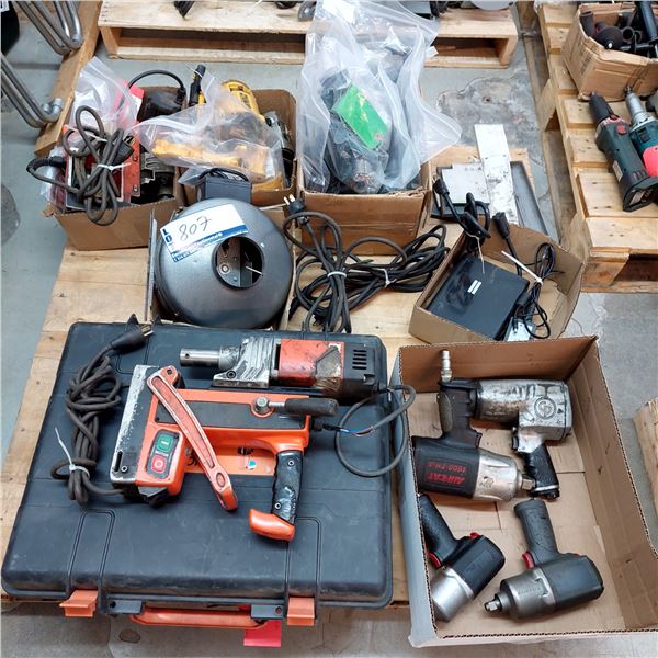 LOT DE 5 OUTILS ET PIÈCES ASS. NON FONCTIONNELS