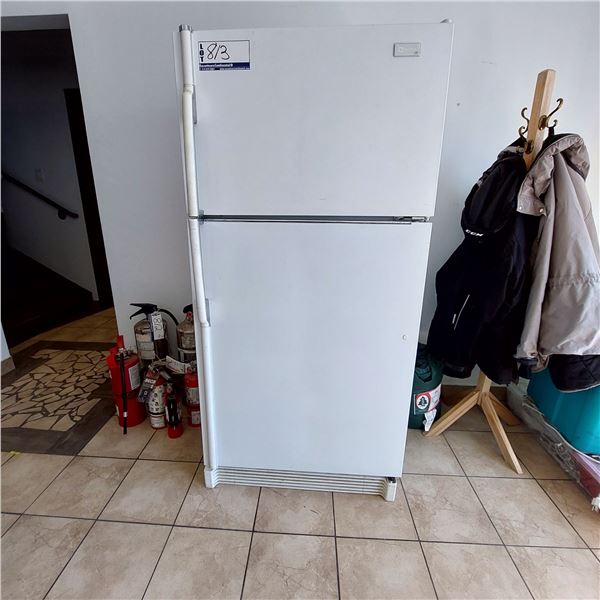 RÉFRIGÉRATEUR MAYTAG