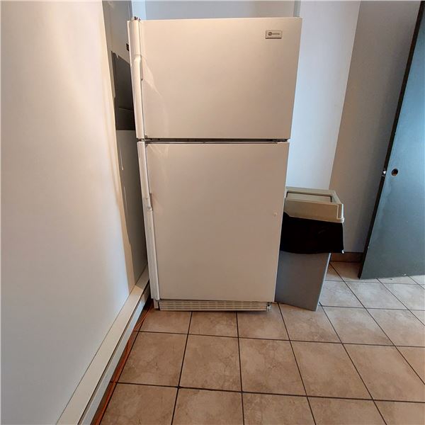 RÉFRIGÉRATEUR MAYTAG
