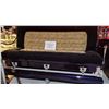 Image 1 : COUNT’S KUSTOMS COFFIN COUCH