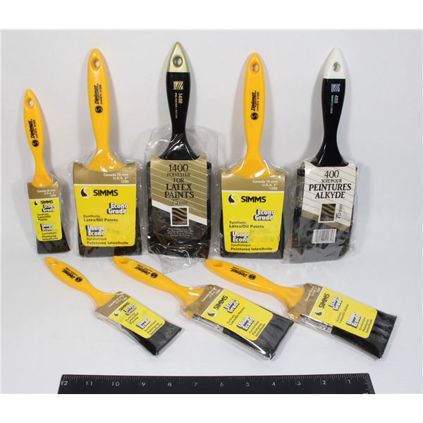LOT OF NEW PAINT BRUSHES