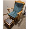 Image 1 : VINTAGE ROCKER/ GLIDER CHAIR