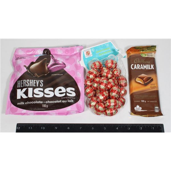 BUNDLE OF CANDY (405G)