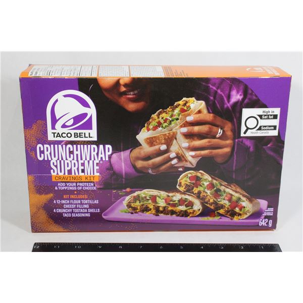 CRUNCHWRAP SUPREME CRAVINGS KIT (642G)