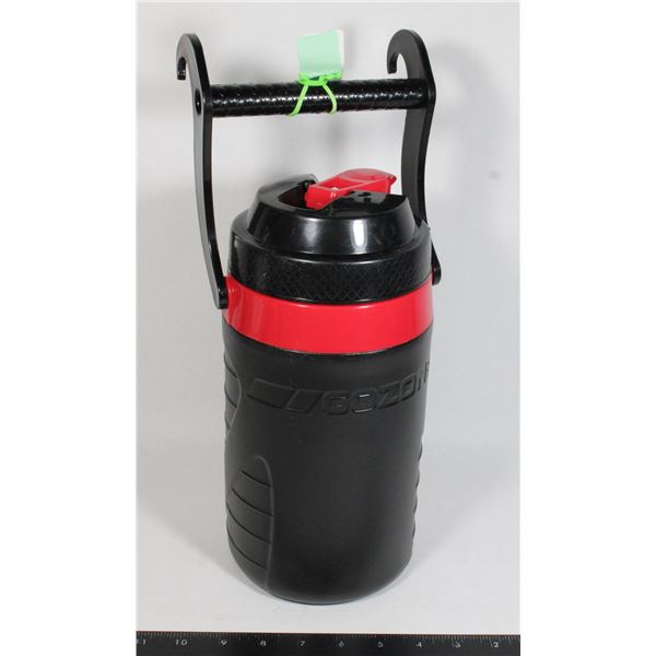 GO ZONE 64OZ WATER JUG
