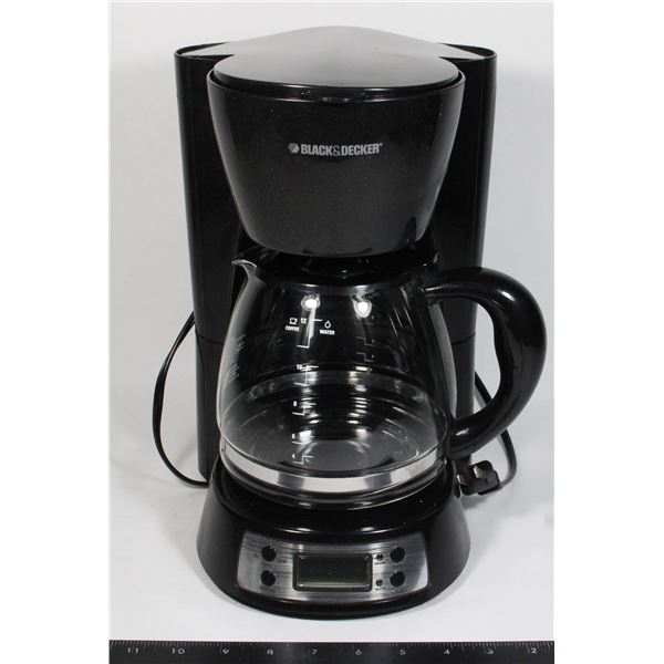 COFFEE MAKER (BLACK & DECKER)