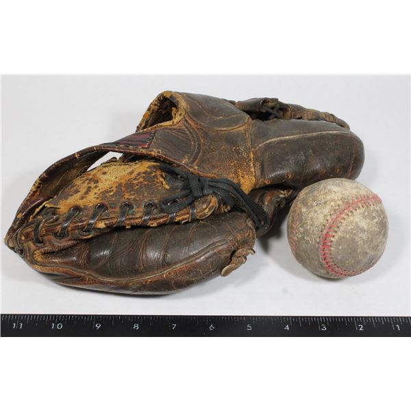 VINTAGE RAWLINGS PM 5 BASEBALL GLOVE & BASEBALL