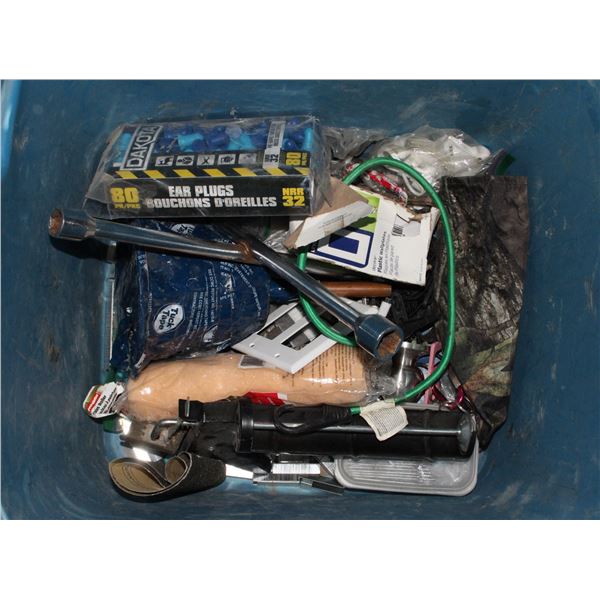 MISC TOOLS WITH 18 GAL RUBBERMAID CONTAINER
