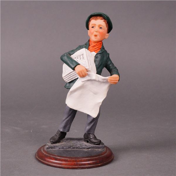 Lemax Resin Figurine, Merry Newsboy