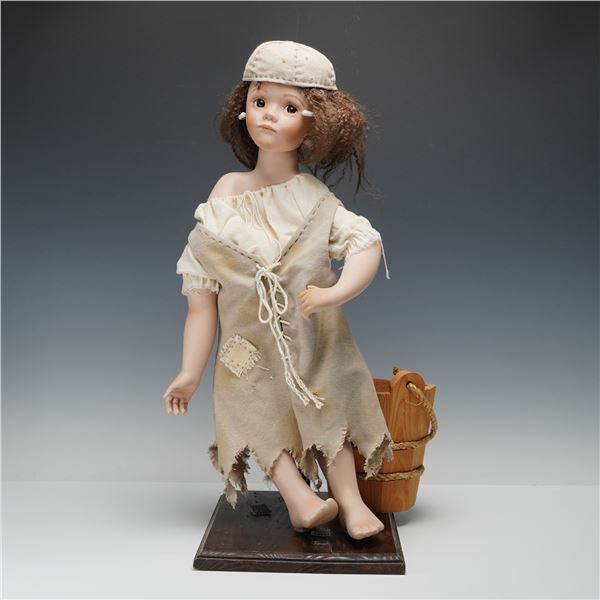 2pc Helen M. Carr Hamilton Collection Doll & Bucket, Ashley McTiddle