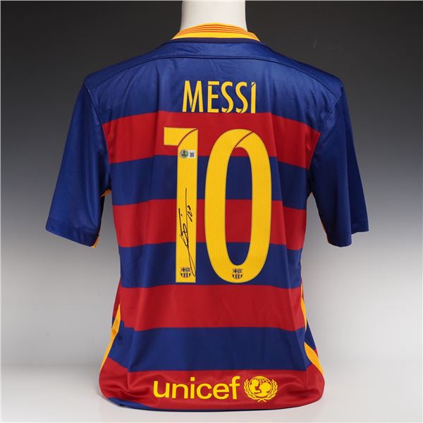 Lionel Messi Signed FC Barcelona 2015-16 Home Jersey with Beckett Authentication Certification Verif