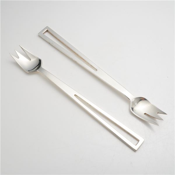 A Pair of Celsa Mexico Sterling Silver Avanti Pattern Cocktail Forks