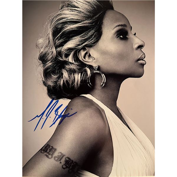 Mary J. Blige signed photo