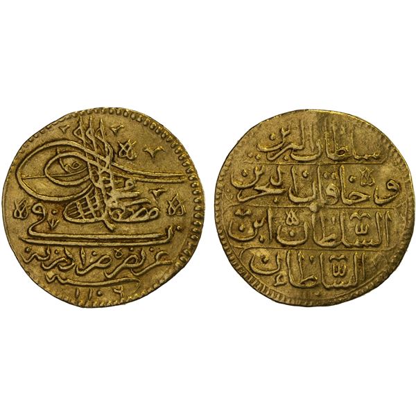 TURKEY: Mustafa III, 1695-1703, AV ashrafi (3.46g), Edirne, AH1106, choice VF