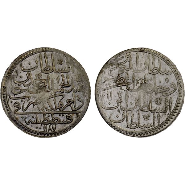 TURKEY: Abdul Hamid I, 1774-1789, AR 2 zolota (60 para), Kostantiniye, AH1187 year 11, lustrous AU