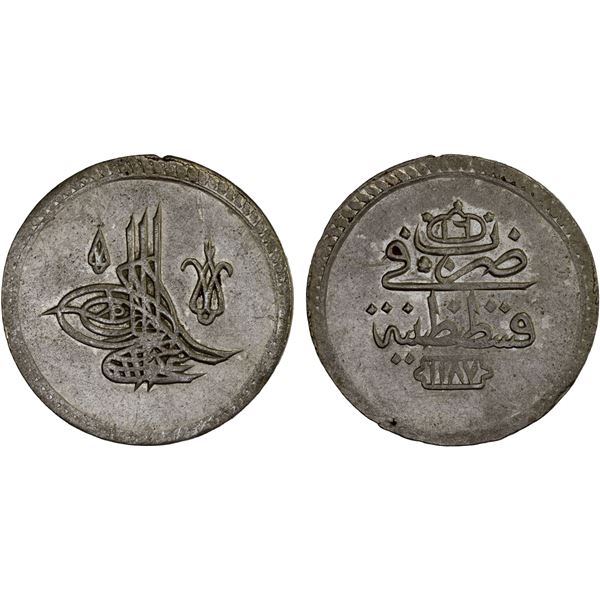 TURKEY: Abdul Hamid I, 1774-1789, AR 2 piastres (80 para) (28.84g), Kostantiniye, AH1187 year 16, AU