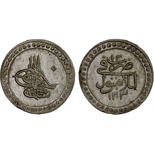 TURKEY: Selim III, 1789-1807, AR 10 para (3.54g), Islambul, AH1203 year 11, lustrous Unc
