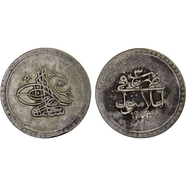 TURKEY: Selim III, 1789-1807, AR piastre (12.34g), Islambul, AH1203 year 3, VF