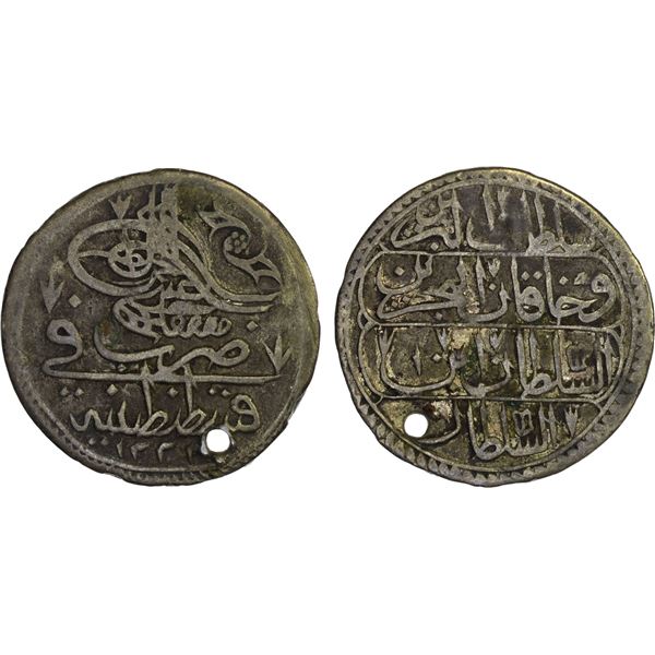 TURKEY: Mustafa IV, 1807-1808, AR piastre (kurush) (12.64g), Kostantiniye, AH1222 year 1, nearly VF