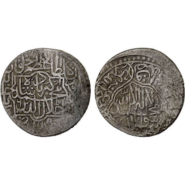 MUGHAL: Akbar I, 1556-1605, AR shahrukhi (4.60g), Kabul, AH(9)65, VF