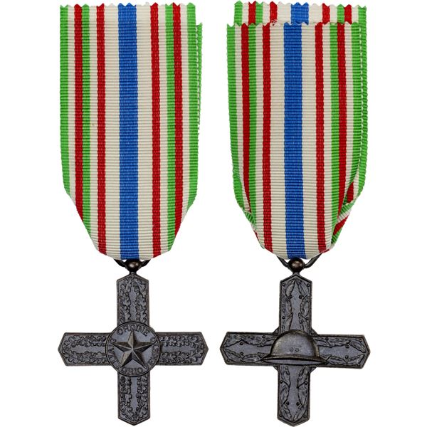 ITALY: Vittorio Emanuele III, 1900-1946, AE medal